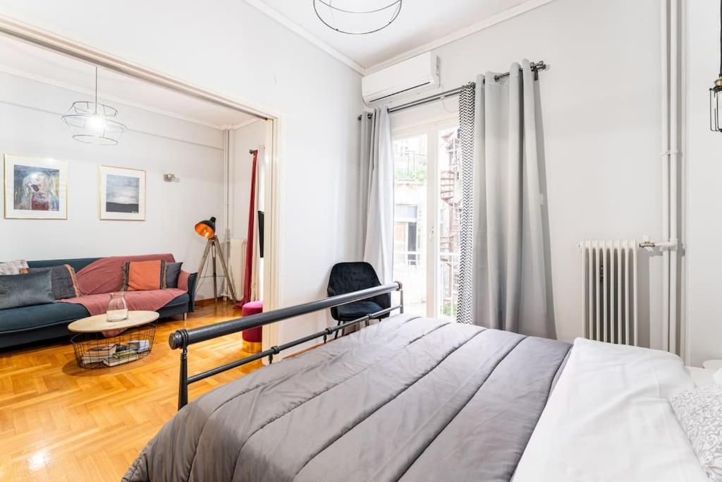 Downtown Cute Apt In The Heart Of Plaka أثينا المظهر الخارجي الصورة