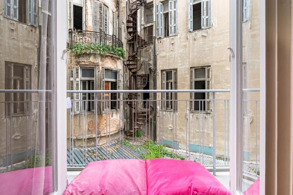 Downtown Cute Apt In The Heart Of Plaka أثينا المظهر الخارجي الصورة
