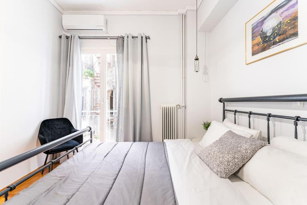 Downtown Cute Apt In The Heart Of Plaka أثينا المظهر الخارجي الصورة