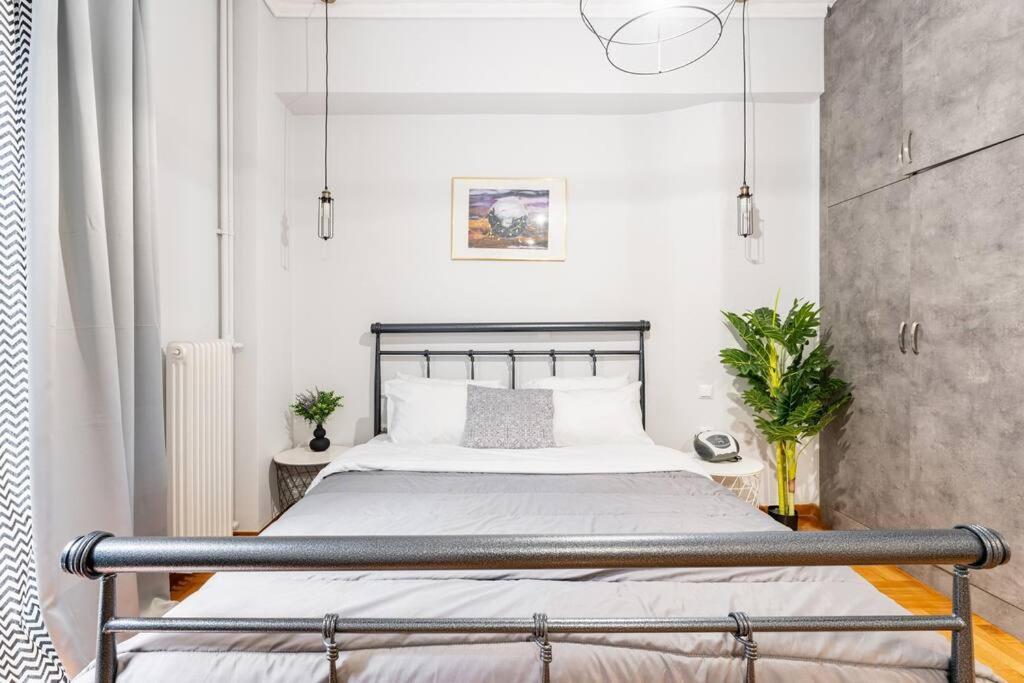 Downtown Cute Apt In The Heart Of Plaka أثينا المظهر الخارجي الصورة
